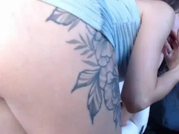 LilianaL  live sex cam