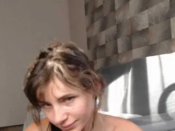 LilianaL  live sex cam