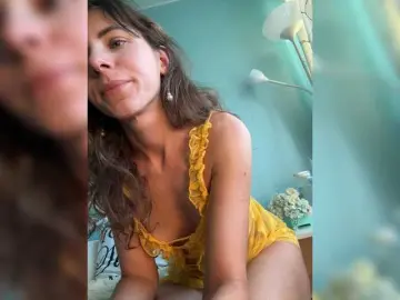 LilianaL  live sex cam