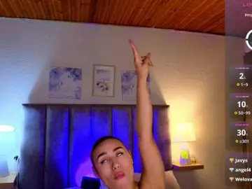 VictoriaHils  live sex cam