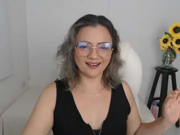 Ana-milf  live sex cam