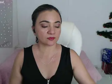 Ana-milf  live sex cam