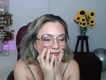 Ana-milf  live sex cam