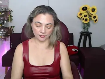 Ana-milf  live sex cam