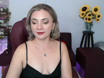 Ana-milf  live sex cam