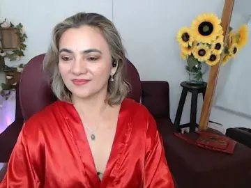Ana-milf  live sex cam