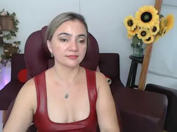 Ana-milf  live sex cam