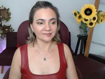 Ana-milf  live sex cam