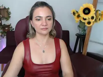 Ana-milf  live sex cam