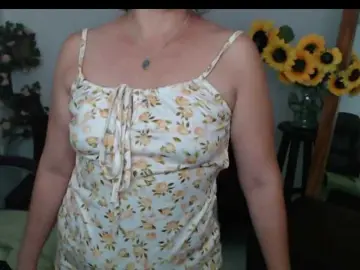 Ana-milf  live sex cam