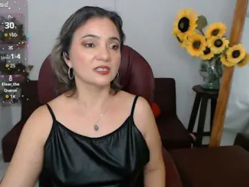 Ana-milf  live sex cam