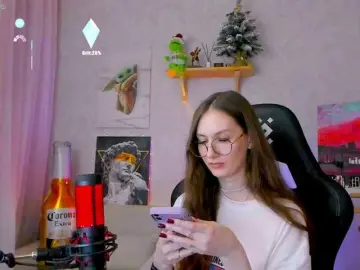 -Lovely  live sex cam