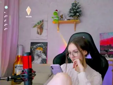 -Lovely  live sex cam