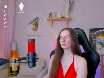 -Lovely  live sex cam