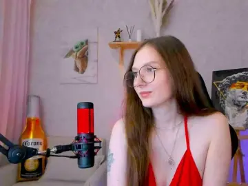 -Lovely  live sex cam