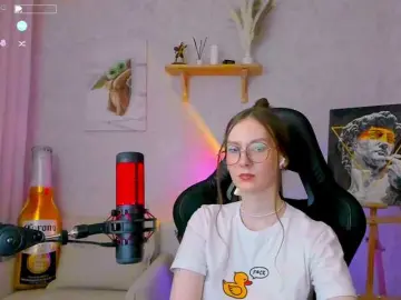 -Lovely  live sex cam