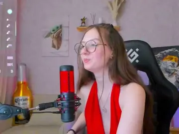 -Lovely  live sex cam