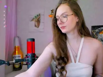 -Lovely  live sex cam
