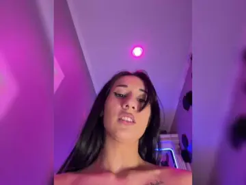 Adel9  live sex cam