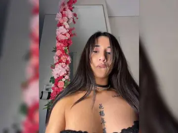 Adel9  live sex cam
