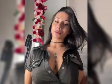 Adel9  live sex cam