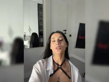 Adel9  live sex cam