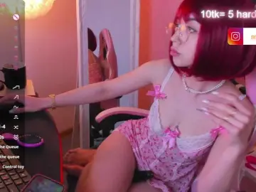 MissDilara  live sex cam