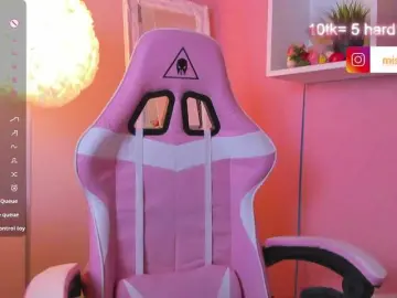 MissDilara  live sex cam