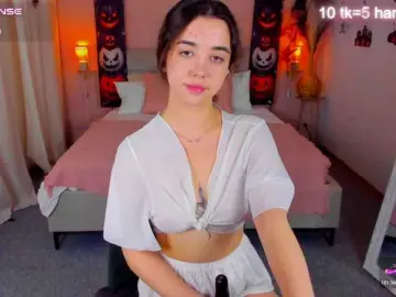 MissDilara  live sex cam