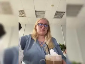 SashulyaAsd  live sex cam