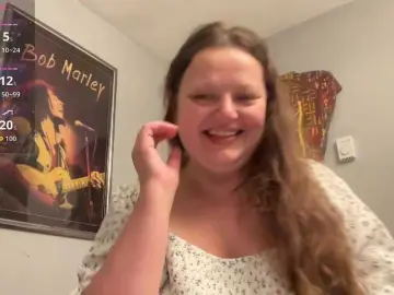 AdoraMeUtDominum  live sex cam