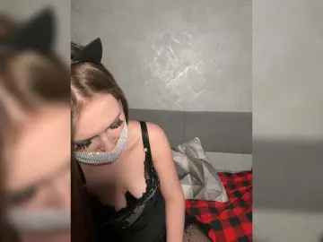 Elenanna  live sex cam
