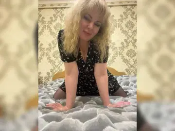 Koshechka911  live sex cam