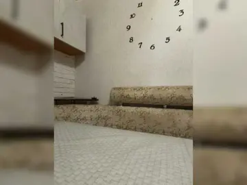 Koshechka911  live sex cam