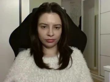 LariceHoney  live sex cam