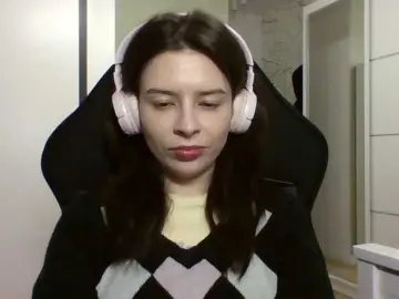 LariceHoney  live sex cam