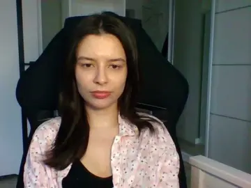 LariceHoney  live sex cam