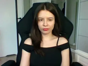 LariceHoney  live sex cam