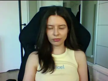 LariceHoney  live sex cam