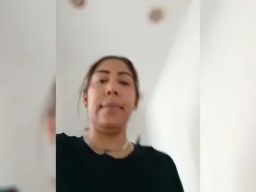 Morenadefuego14  live sex cam