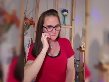 PopTartt  live sex cam