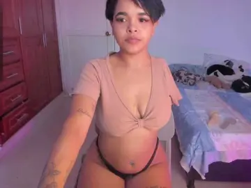 Tatiana25  live sex cam