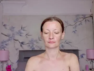 Anastasia-skyy  live sex cam