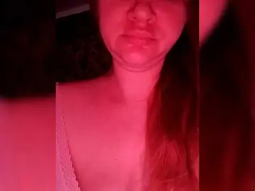 AugustinaCrys  live sex cam