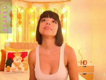 EvyOwens  live sex cam