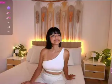 EvyOwens  live sex cam