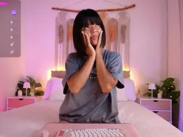 EvyOwens  live sex cam