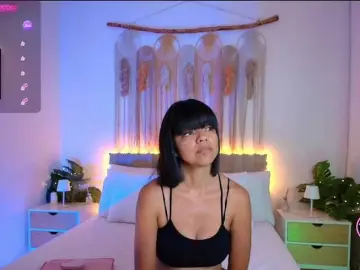 EvyOwens  live sex cam