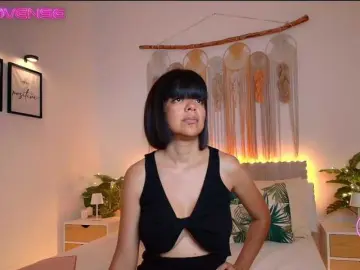 EvyOwens  live sex cam