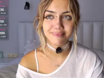 MireyaStone  live sex cam